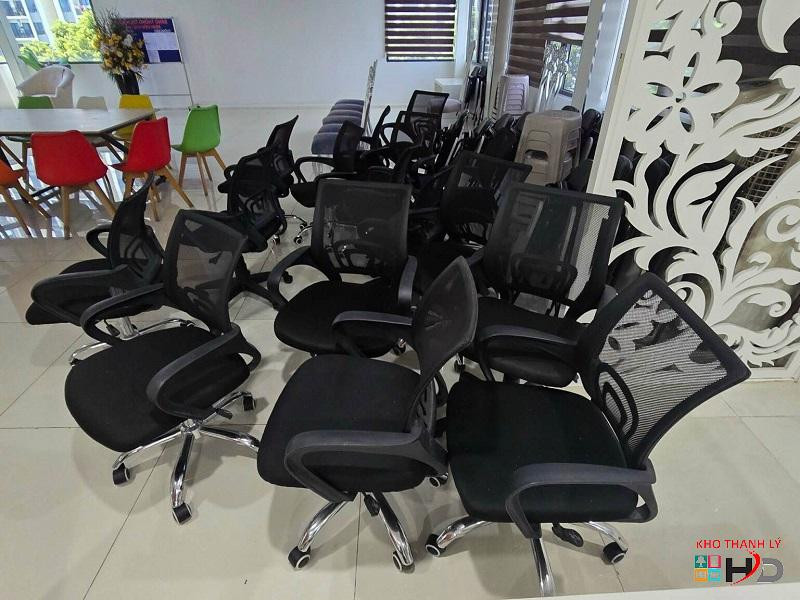 Ghế ngủ văn phòng thanh lý làm việc có tựa đầu