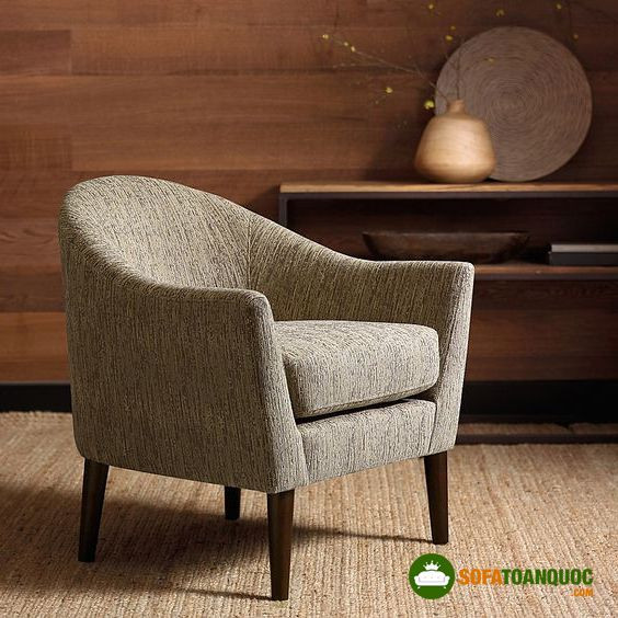 Ghế sofa đơn chân thấp với họa tiết vải cổ điển