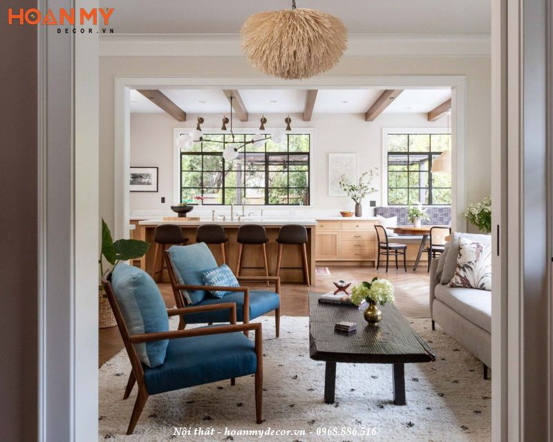 Ghế sofa đơn giản kết hợp bàn ăn tiện lợi