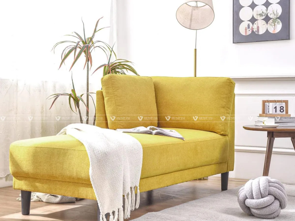 Ghế thư giãn phòng ngủ với thiết kế êm ái, bọc đệm mềm mại, mang lại cảm giác thoải mái tối đa cho người sử dụng