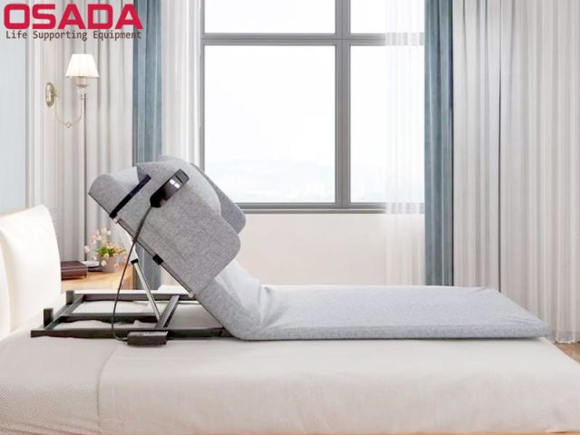 Ghế tựa lưng điện OSADA SD-12E với lớp vải lanh thoáng khí, hỗ trợ người bị liệt ngồi thoải mái