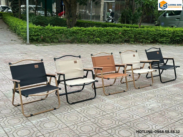 Ghế văn phòng có tựa đầu điều chỉnh