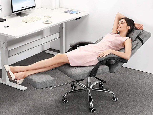 Ghế văn phòng hiện đại với khả năng ngả lưng tiện lợi cho giấc ngủ trưa sâu