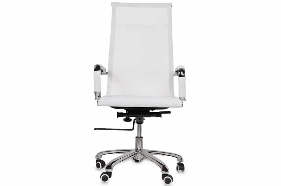 Ghế xoay màu trắng có kích thước phù hợp