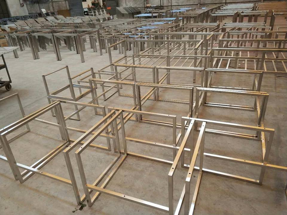 gia công khung bàn ghế nhôm bền bỉ cho không gian ngoại thất