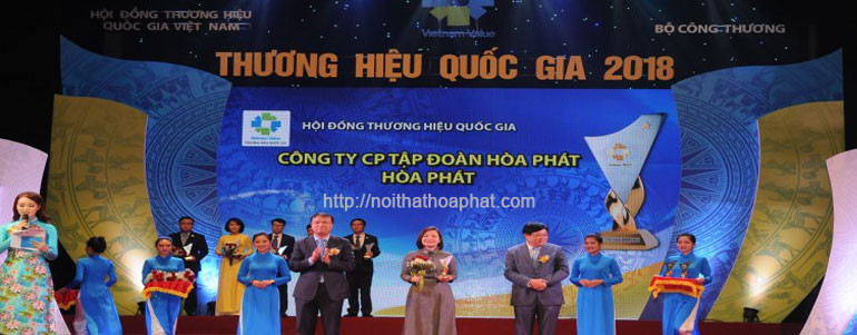 Hòa Phát thương hiệu quốc gia bàn ghế văn phòng chất lượng cao