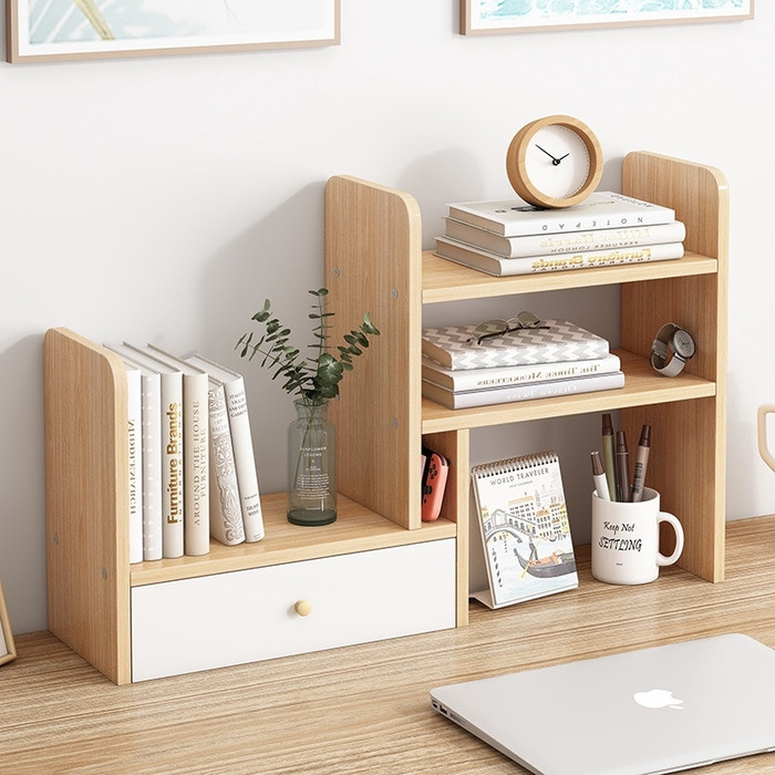 Kệ gỗ mini trang trí bàn làm việc đơn giản mà tinh tế