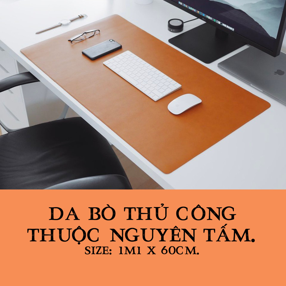 Không gian làm việc gọn gàng với tấm lót bàn Xiaomi và các phụ kiện công nghệ