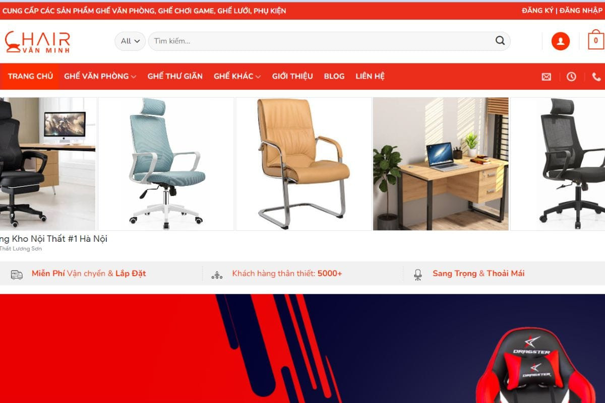 Không gian làm việc với ghế văn phòng cần được sửa chữa tại Quận 6