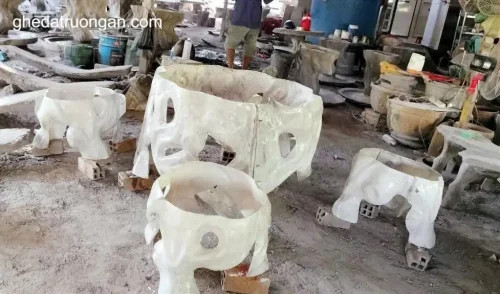 Khuôn bàn ghế xi măng giả gốc cây tự nhiên