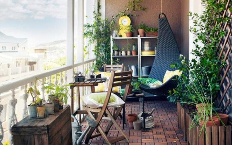 Kích thước bộ bàn ghế ngoài ban công phù hợp, đảm bảo an toàn sử dụng