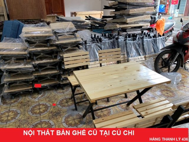 Kiểm tra ghế văn phòng trước khi sửa chữa tại Củ Chi
