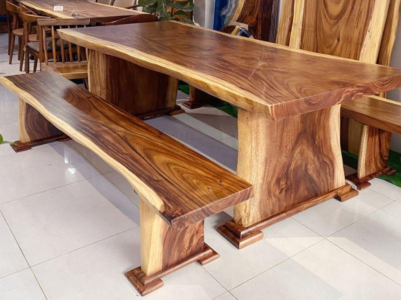 Kiểm tra kỹ lưỡng chất lượng gỗ trước khi quyết định mua bàn ăn K3