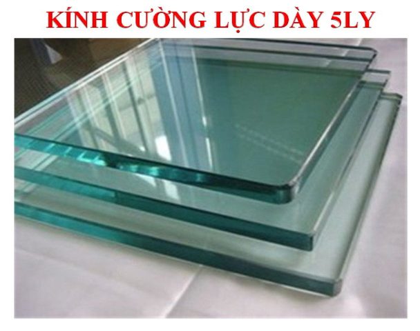 Mặt kính cường lực bàn uống nước trong suốt cho không gian hiện đại
