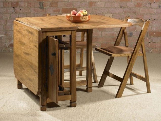 Mẫu bàn ăn gấp thông minh tiện lợi cho không gian hiện đại
