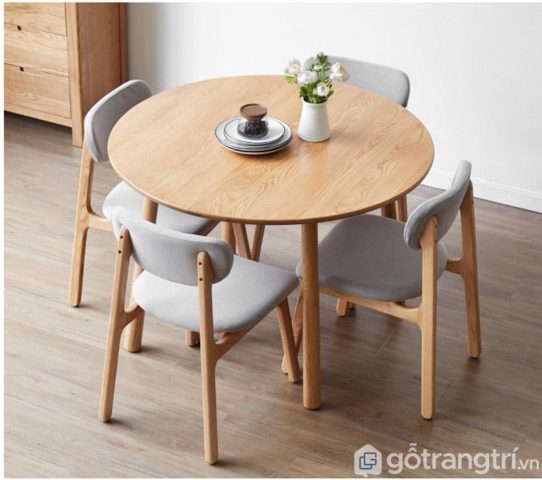 Mẫu bàn ăn hiện đại 2024 phong cách gia đình, ấm cúng