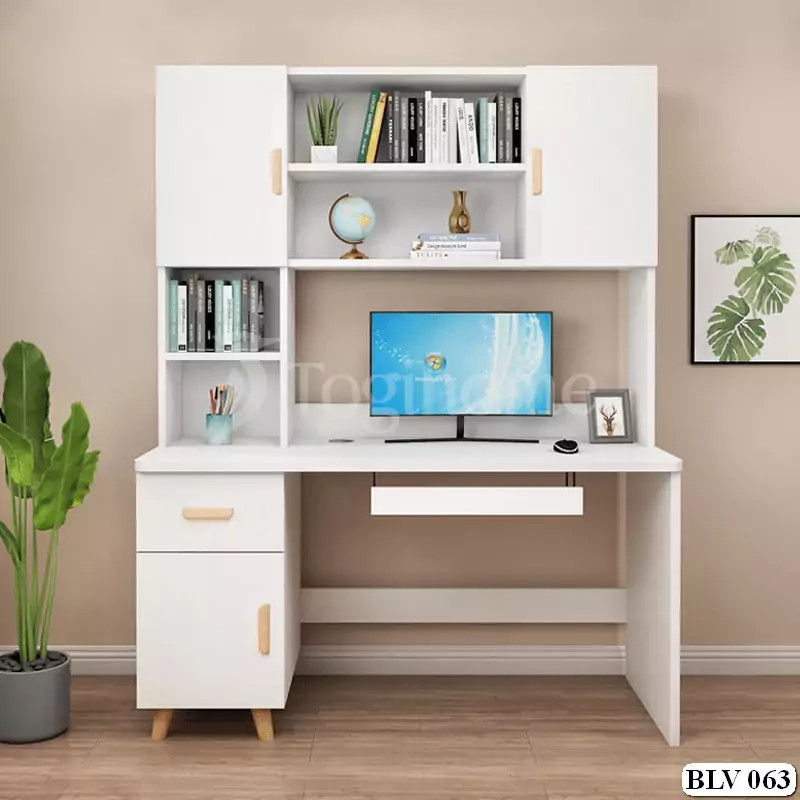 Mẫu bàn học sinh để máy tính cỡ lớn mang lại không gian thoải mái