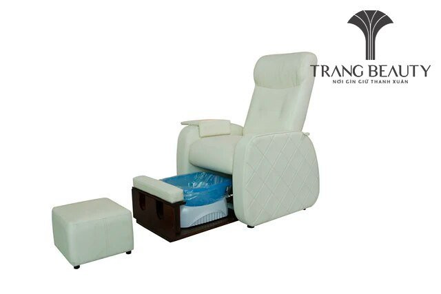 Mẫu ghế làm móng chân này rất đa dạng màu sắc và chất liệu để đáp ứng nhiều phong cách nội thất khác nhau