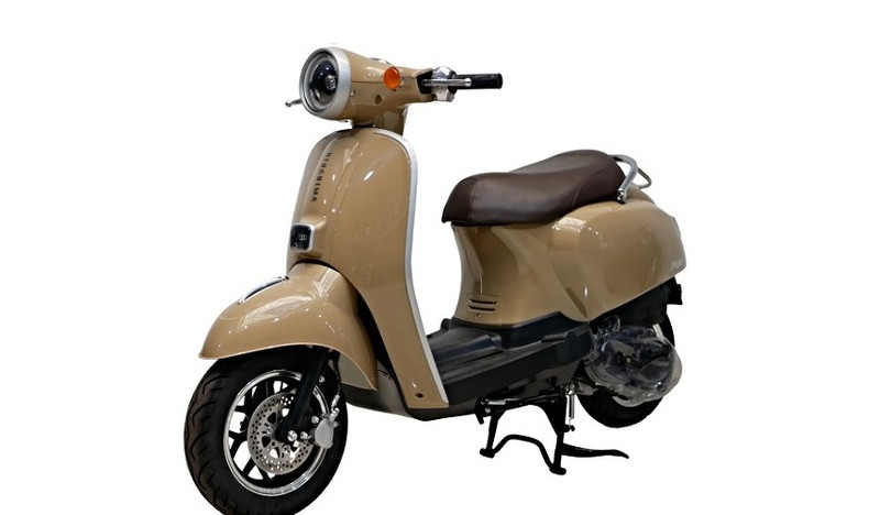 Nioshima Crea Plus thu hút sự chú ý nhờ thiết kế Scoopy độc đáo, đáng yêu, mang đậm phong cách trẻ trung và cá tính, phù hợp với bạn học sinh nữ