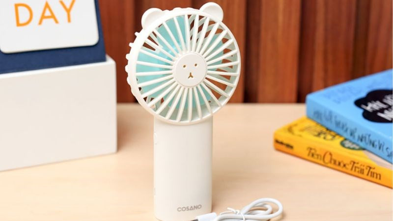 Quạt USB để bàn máy tính Cosano CF003 thiết kế thanh lịch, dễ sạc