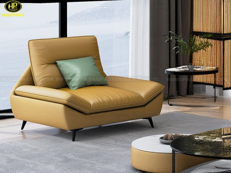 Sofa 1 chỗ ngồi màu nâu đất với thiết kế nhỏ gọn