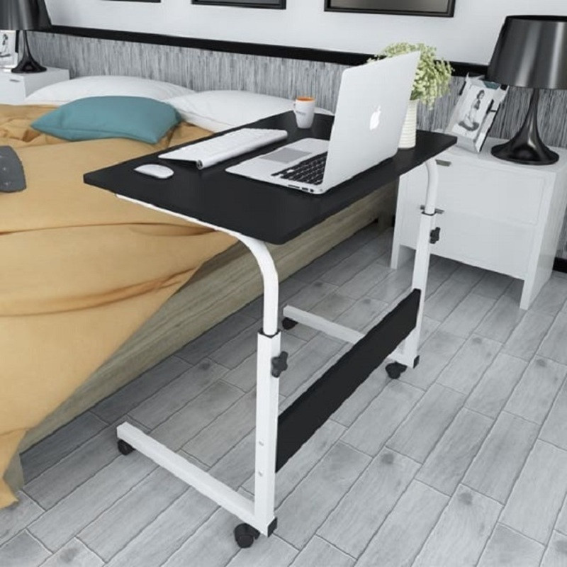 Sử dụng bàn gấp gọn mang lại tiện ích khi sử dụng