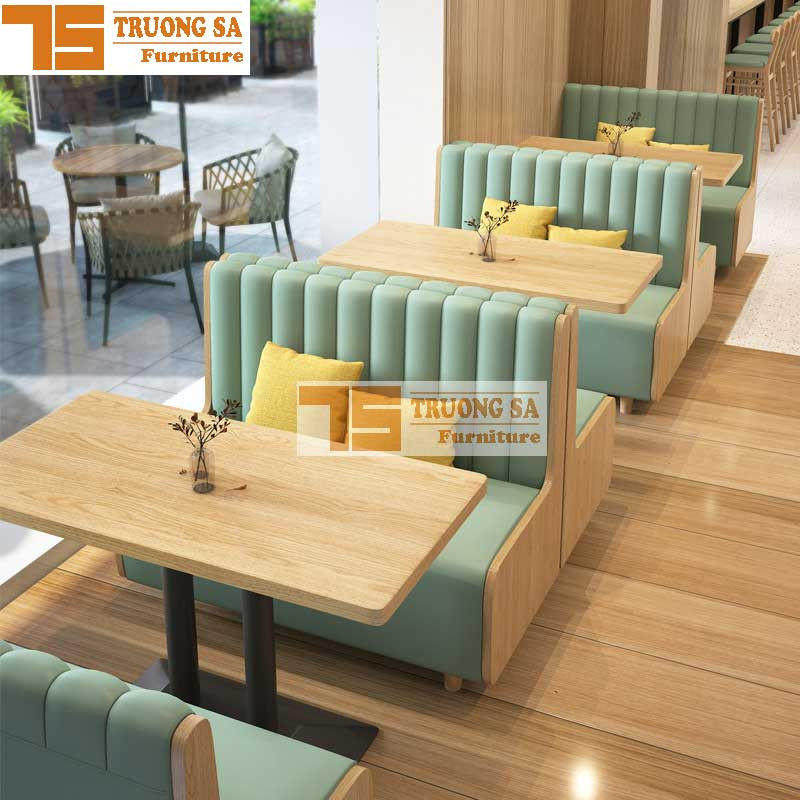 Thiết kế bàn ghế sofa êm ái, sang trọng cho không gian quán trà sữa
