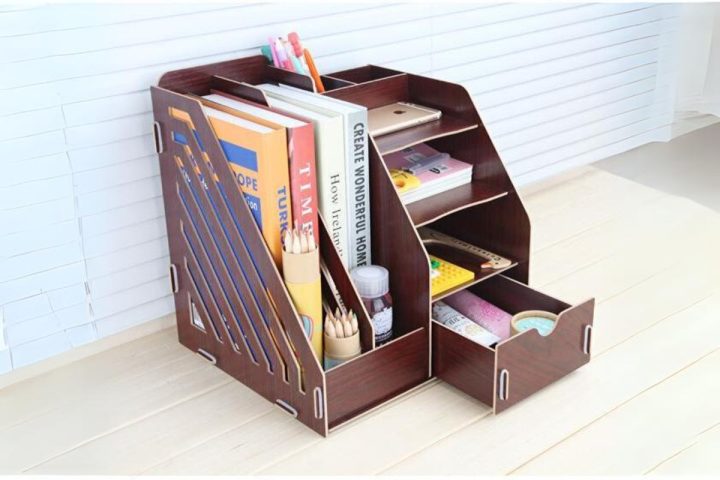 Tổng quan về kệ để bàn làm việc văn phòng