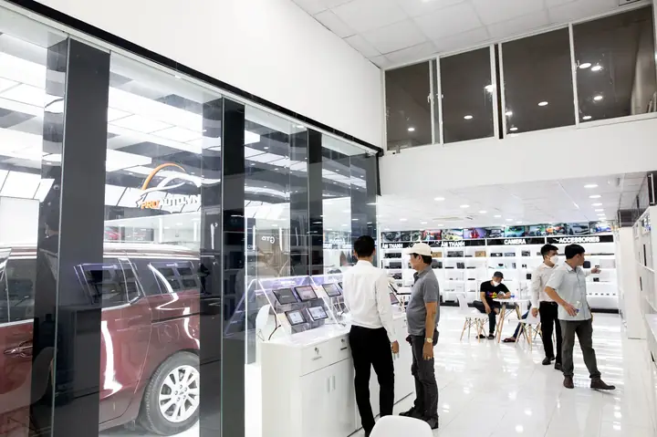 Kinh Nghiệm Cần Có Nếu Bạn Lần Đầu Nâng Cấp Nội Thất Xe Ô Tô