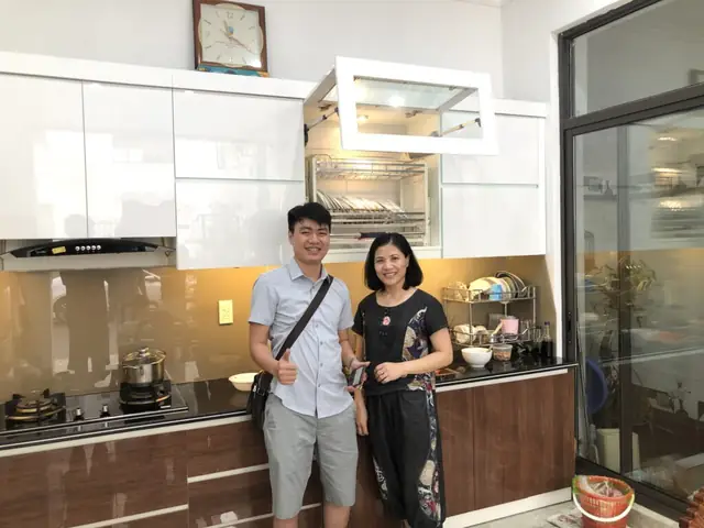 Tủ Bếp Nhựa Picomat Phủ Acrylic Bóng Gương | Nội Thất Phúc Thọ – Nhà Chú Dũng – Cầu Quay, Hải Phòng Tủ Bếp Nhựa Picomat Phủ Acrylic Bóng Gương | Nội Thất Phúc Thọ – Nhà Chú Dũng – Cầu Quay, Hải Phòng