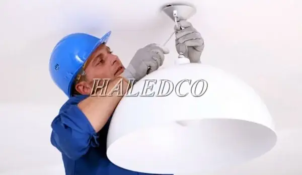 10.3 Cách Lắp Đèn Thả Trần Thạch Cao