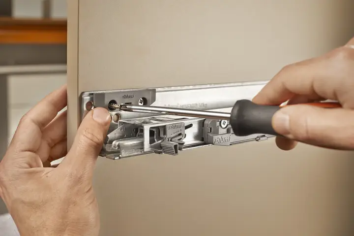 Có Nên Sử Dụng Phụ Kiện Của Đơn Thị Thiết Kế Nội Thất Hay Không?