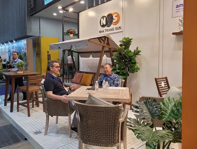 Cơ Hội Xuất Khẩu Toàn Cầu Cho Đồ Gỗ Và Nội Thất Qua Thương Mại Điện Tử