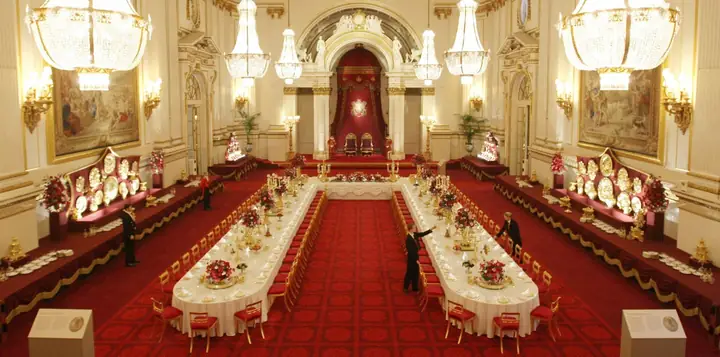 Cung Điện Buckingham Cung Điện Buckingham