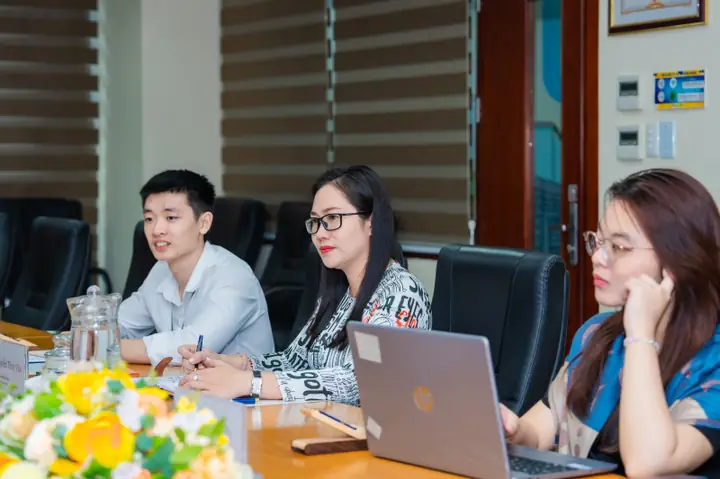 Đánh Giá Công Ty Cổ Phần Nội Thất Hoàng Vỹ: Từ A Đến Z