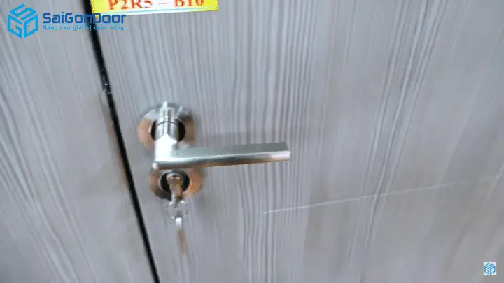 Thiết Kế Cửa Nhựa Gỗ Composite Mẫu Mẹ Bồng Con