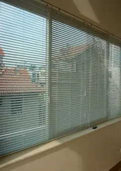 Rã¨m Vän Phã²ng