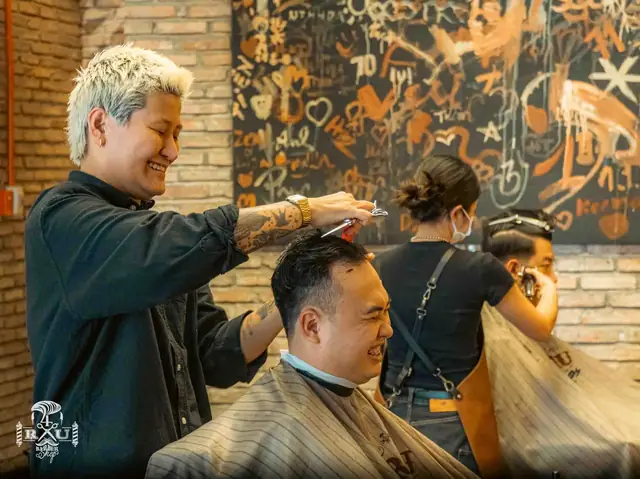 4rau Barber Cutclub Quận 7 – Cắt Tóc Nam Phú Mỹ Hưng - The Best Barbershop In Town 4rau Barber Cutclub Quận 7 – Cắt Tóc Nam Phú Mỹ Hưng - The Best Barbershop In Town