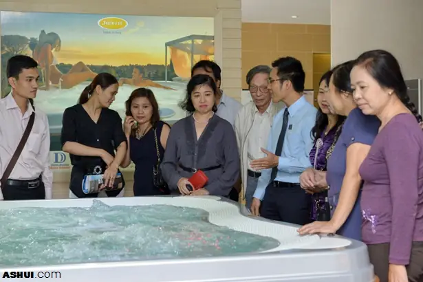 Công Ty Nội Thất Dongduong Hom Interco Tại Hà Nội