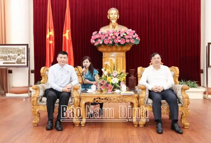 Review Công Ty Nội Thất Gỗ Phú Đỉnh Đài Loan: Có Đáng Tin Cậy?
