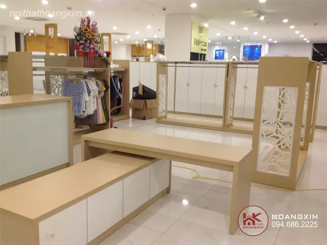 - Khảo Sát Mặt Bằng, Lên Ý Tưởng, Tư Vấn Ban Đầu Cho Khách Hàng. - Khảo Sát Mặt Bằng, Lên Ý Tưởng, Tư Vấn Ban Đầu Cho Khách Hàng.