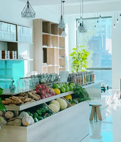 Tầng 2: Khu Vực Trưng Bày Và Chế Biến, Khu Vực Ăn Uống Tầng 2: Khu Vực Trưng Bày Và Chế Biến, Khu Vực Ăn Uống