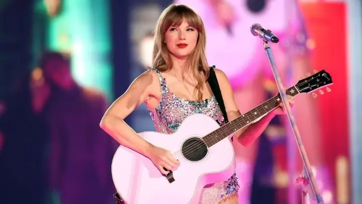 Taylor Swift Là Người Nổi Tiếng Thuộc Cung Nhân Mã Taylor Swift Là Người Nổi Tiếng Thuộc Cung Nhân Mã
