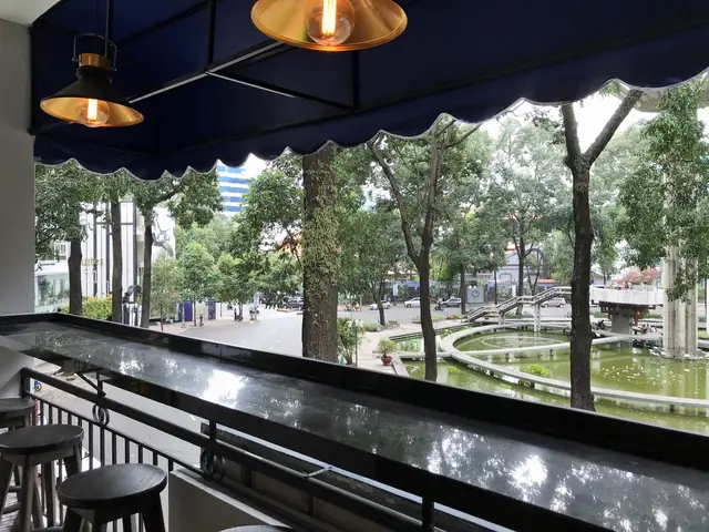 Noi-that-felicite-coffee&eatery-42-tran-cao-van-q3-3