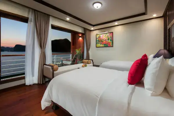 Hạng Delta Suites – Du Thuyền Heritage Bình Chuẩn