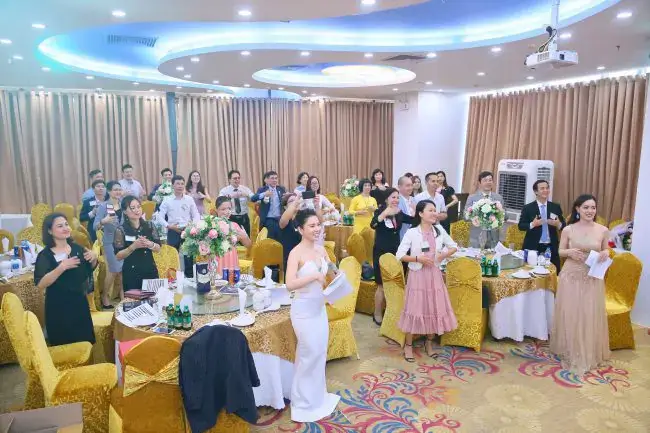 Công Ty Tnhh Nội Thất Fanda: Hồ Sơ Chi Tiết Và Đánh Giá Toàn Diện