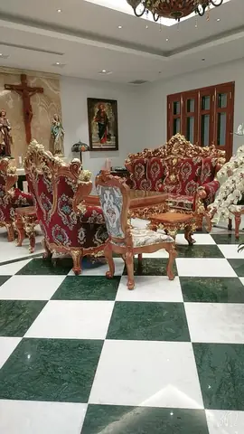 Hình Ảnh Bộ Bàn Ghế Hoàng Gia Bọc Đệm Siêu Vip Của Quang Huy?