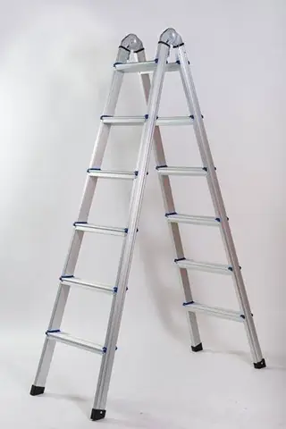 Thanghưng Uyênsử Dụng Khóa Sập Tự Động Giúp Chothang Nhôm Khóa Tự Độngkhi Sử Dụng Luôn Được Chắc Chắn, Mỗi Bậc Thang Được Dập 3 Lần Rất An Toàn Khi Sử Dụng. Với Thiết Kế Các Bậc Thang Hợp Lý Giữa Các Cự Ly Giúp Người Trèo Cảm Giác Thoải Mái Khi Sử Dụng.