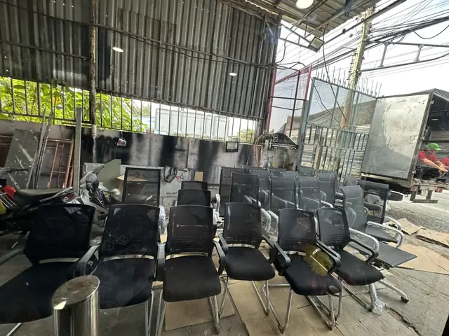 Để Đáp Ứng Nhu Cầu Ghế Văn Phòng Tại Tiền Giang Được Đa Dạng Hóa Về Mẫu Mã Cũng Như Đưa Tới Khách Hàng Các Sản Phẩm Có Chất Lượng Cao Theo Tiêu Chuẩn.công Ty Tnhh Sx-tm Trang Trí Nội Thất Hữu Thịnh Đang Là Đơn Vị Đứng Đầu Về Cung Cấp Các Sản Phẩm Ghế Văn Phòng Tốt Nhất Tại Tiền Giang