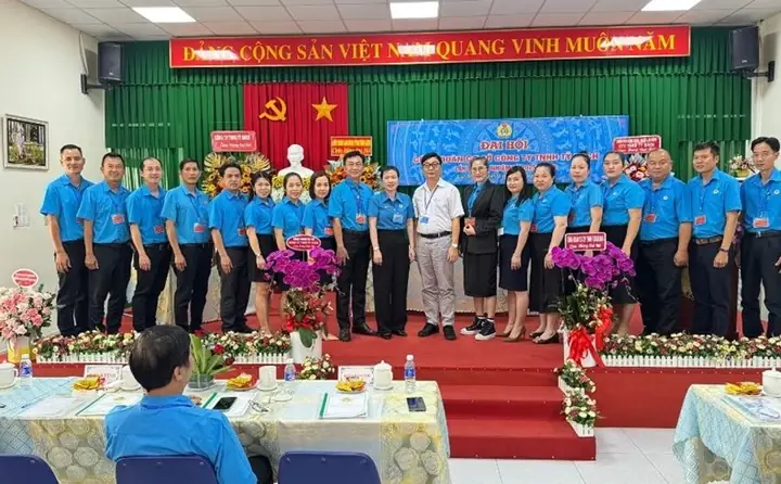 Công Ty Tnhh Nội Thất Bách Tín: Đánh Giá Dịch Vụ Và Sản Phẩm